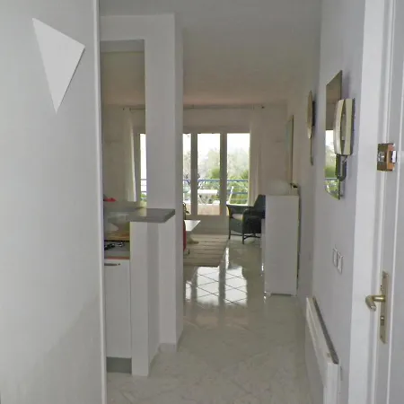Contemporary In With Terrace * Antibes