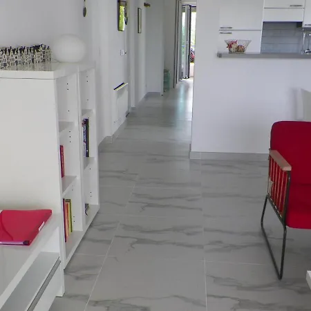 Lägenhet Contemporary In With Terrace Antibes